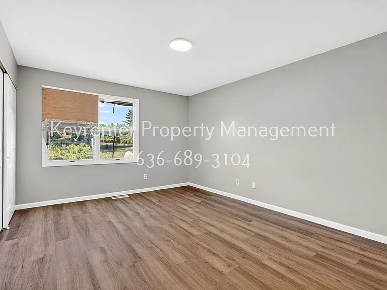 3313 Droste Rd — Photo 20