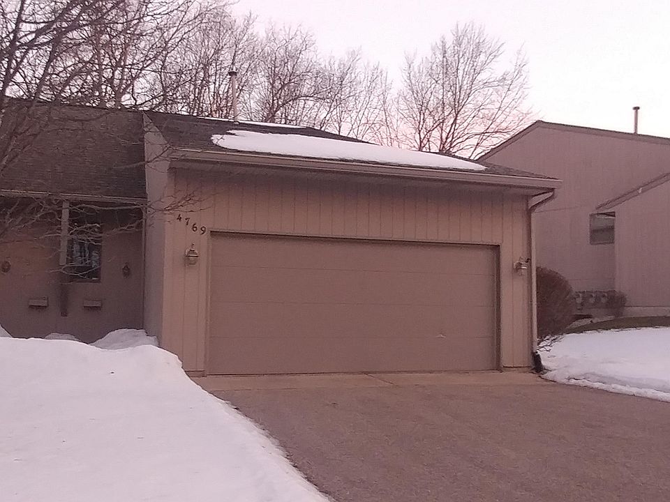 1st image of 4769 Rockvalley Dr NE