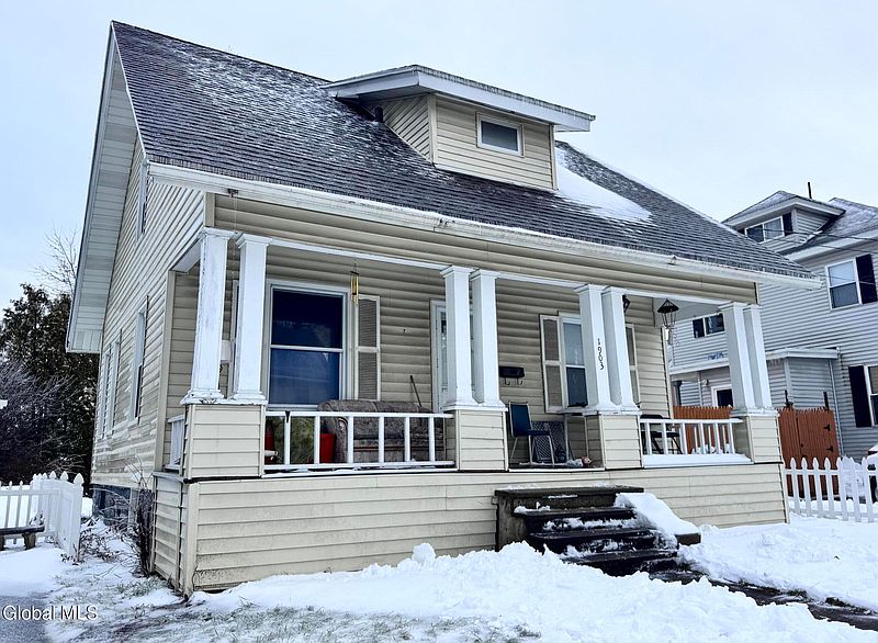 5th image of 1903 Butterfield Avenue