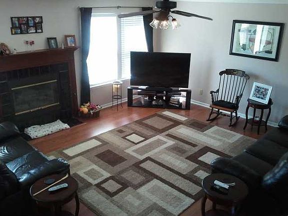 5th image of 2311 Shadowbrook Dr