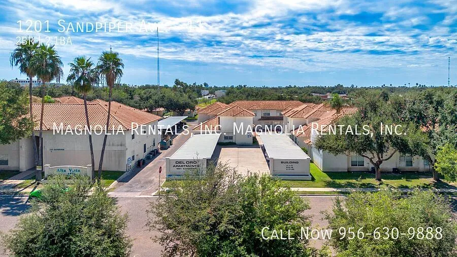 1201 Sandpiper Ave — Photo 3