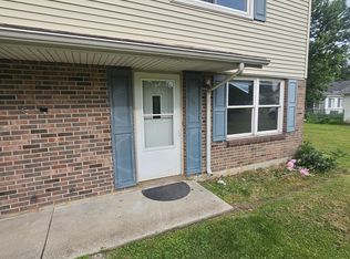 114-116 N 16th St #114, Chesterton, IN 46304