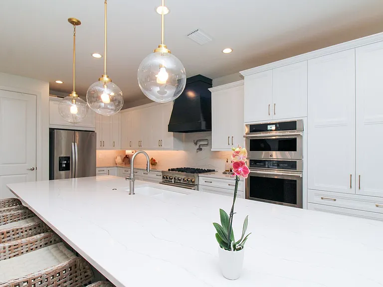 9241 Cayman Dr — Photo 25