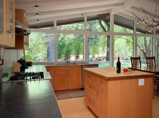 581 Cascade Dr, Fairfax, CA 94930