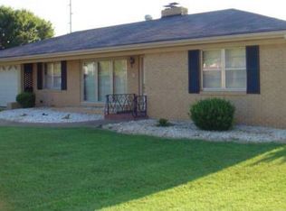 1215 Sunswept Dr, Union City, TN 38261