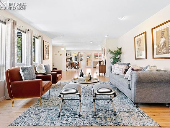 3rd image of 2231 Wood Ave