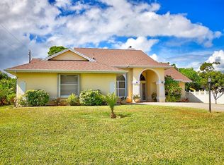 165 NE Jettie Ter, Port Saint Lucie, FL 34983