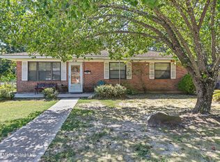 2006 Collins Blvd, Gulfport, MS 39507