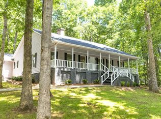 5744 Pine Crest Rd, Young Harris, GA 30582