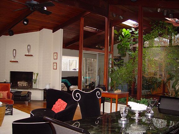 Fireplace/Atrium