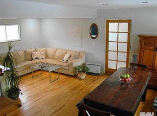 Walnut Walk, Bay shore, NY 11706