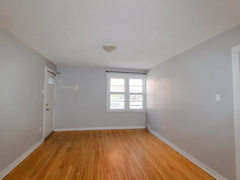 120 Barrette St #1 — Photo 8