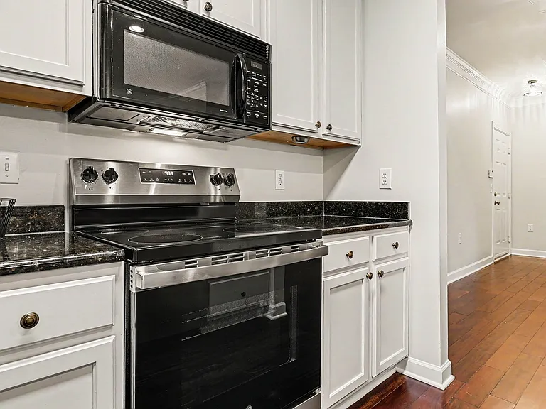 Kitchen Facing Entry