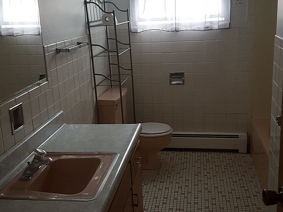 5th image of 2435 N 78th Ct