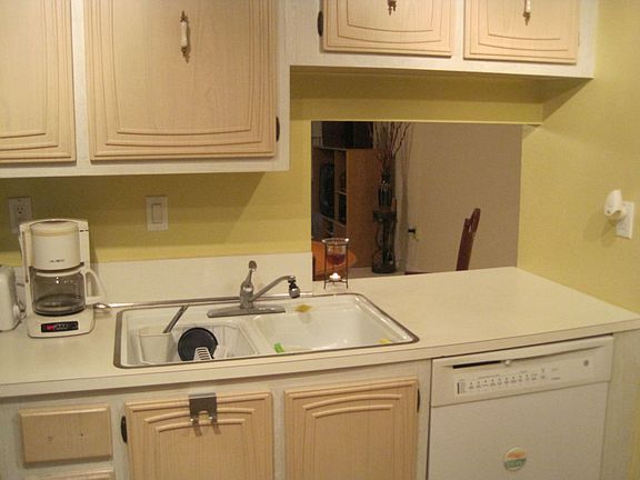      Kitchen View #1
