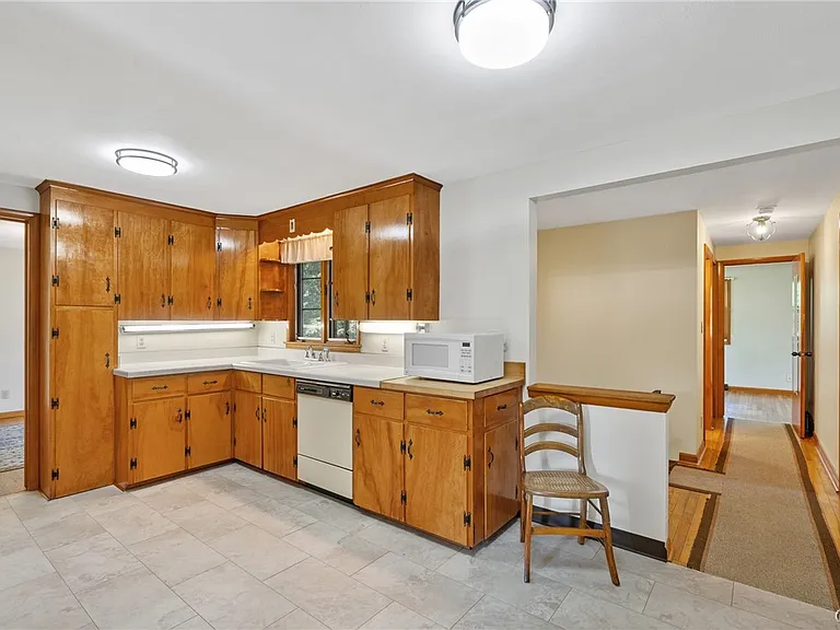 107 Overlook Dr — Photo 12