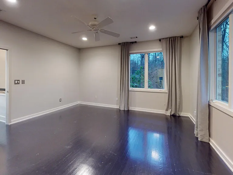 9629 Eagle Ridge Dr — Photo 29