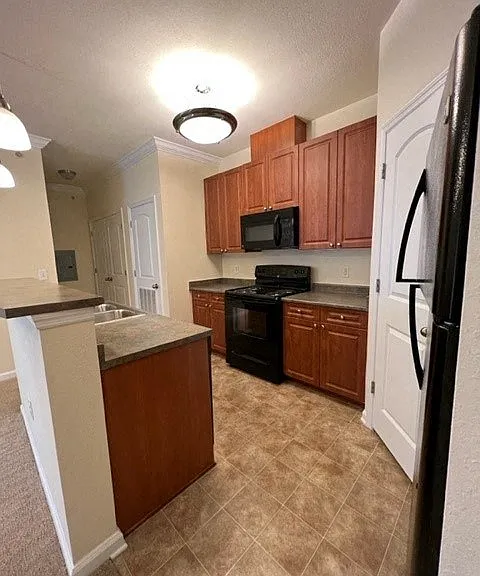 Clairmont at Hillandale — Photo 32