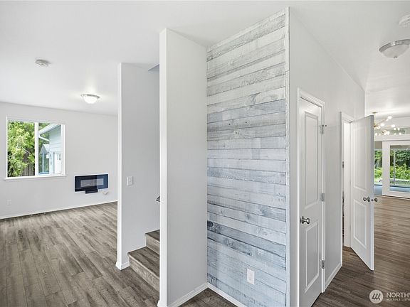 5th image of 8705 72nd Avenue E