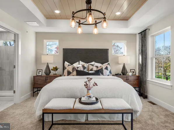 4778 Jefferson Ct, Pipersville, PA 18947