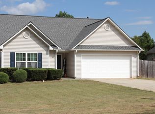 1076 Ridgeway Rd, Commerce, GA 30529