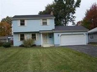 4562 Deopham Green Dr, Youngstown, OH