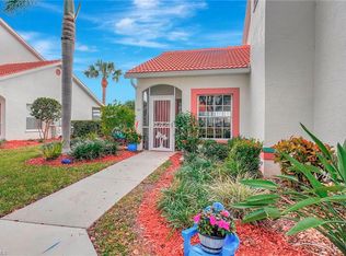 555 Windsor Sq APT 101, Naples, FL 34104