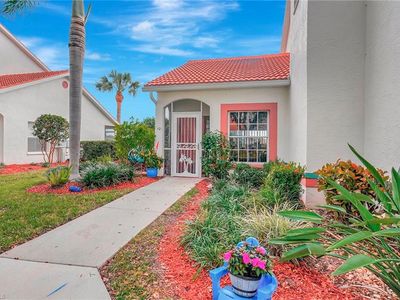 555 Windsor Sq APT 101, Naples, FL, 34104