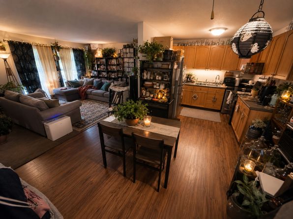 220 Williamsburg Dr #5