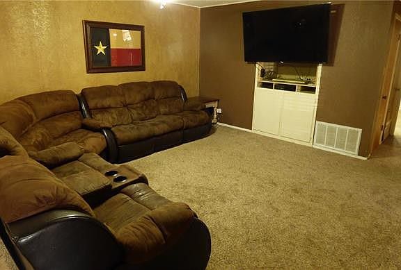 4th image of 505 Crestwood Dr