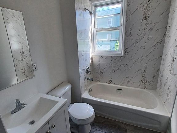 4th image of 114 S 12th St Floor 2