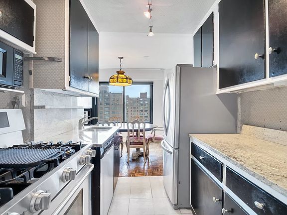 3rd image of 33-68 21st St #12A