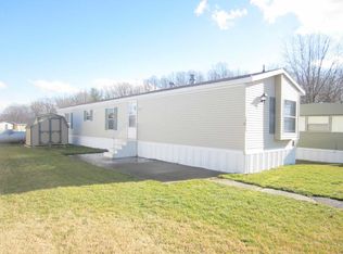 6450 Ricky Ln, Ravenna, OH 44266