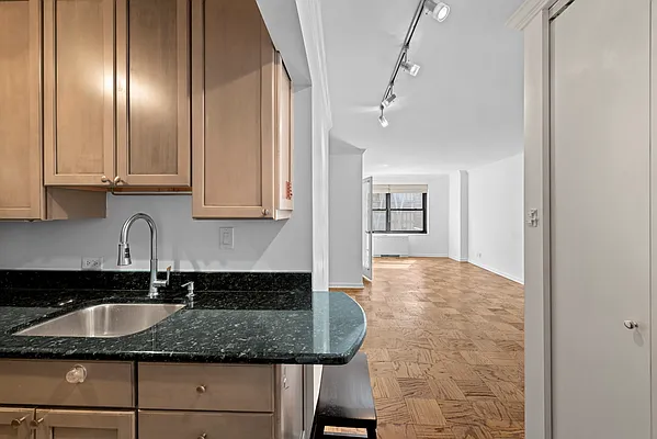 Sold by Compass | media 10