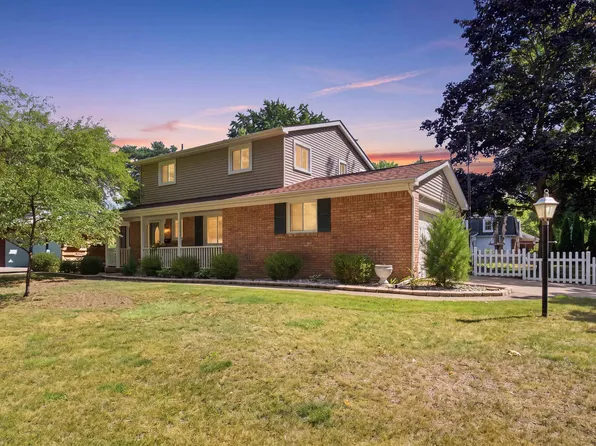 3400 Westbrier Ter, Midland, MI 48642