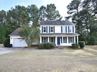 202 Cobblestone Ct, Raeford, NC 28376