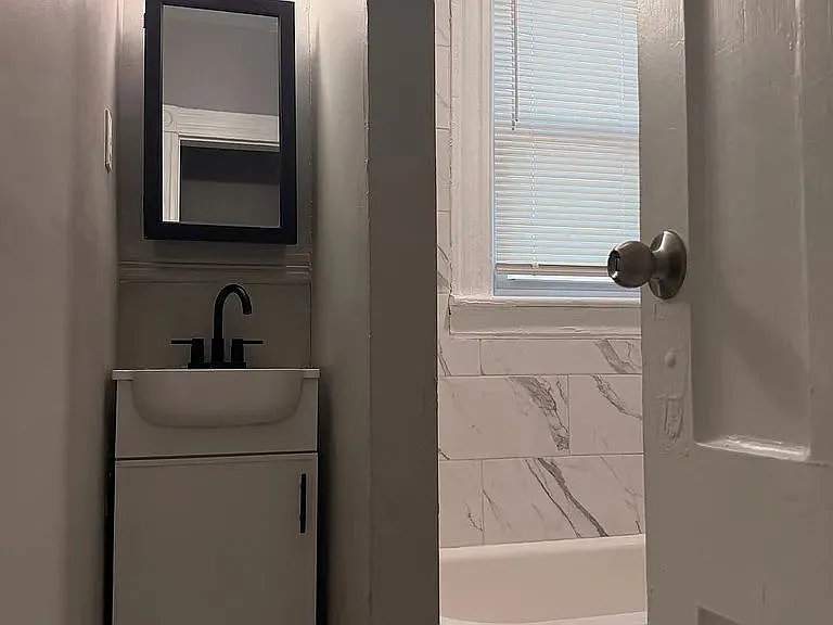 77 Shepard St #1 — Photo 7