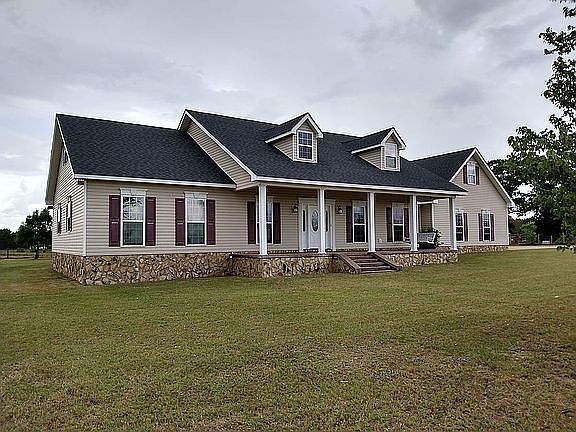1st image of 1643 Sumner Rd