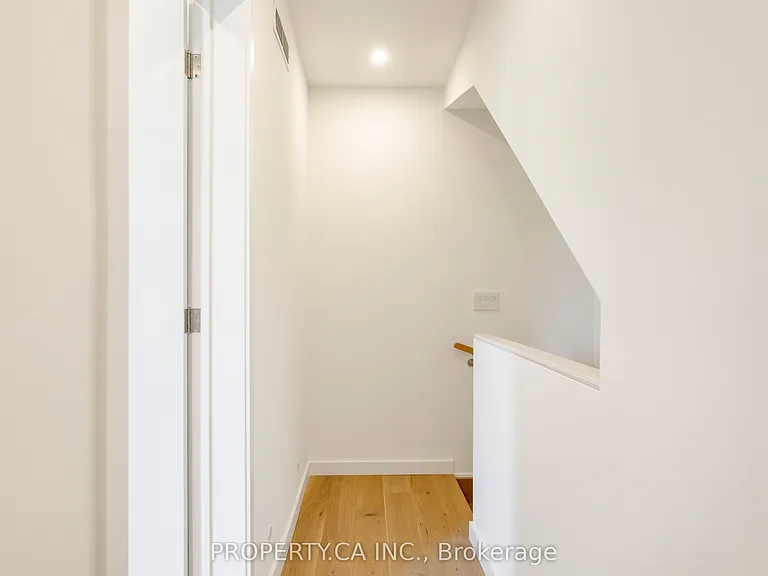 301 Keele St #1 — Photo 25