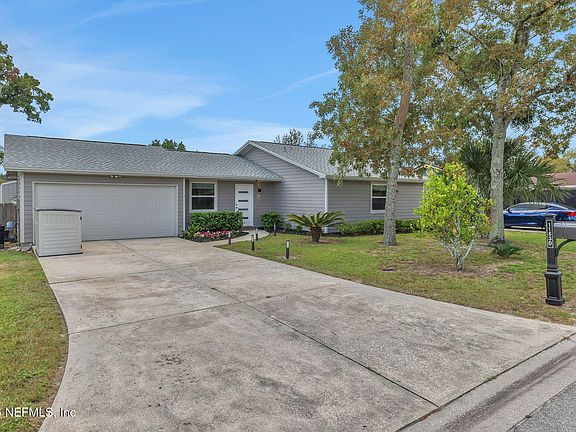 2nd image of 11530 BROAD LEAF Drive