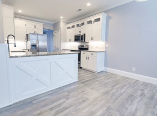 10208 Dominion Village Dr, Charlotte, NC 28269