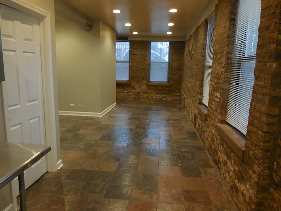 3rd image of 1506 N Elston Ave #1