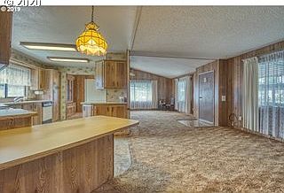 5th image of 15411 SE Mill Plain Blvd Unit B10