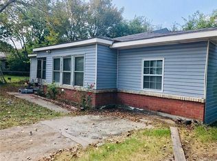 1810 Langford St, Greenville, TX 75401