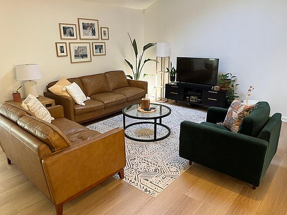 4th image of 6704 S 139th Avenue Cir