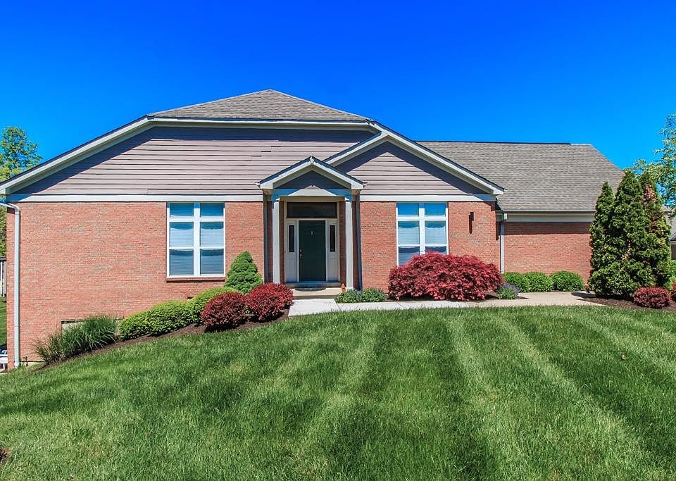 1st image of 7157 White Oak Ct
