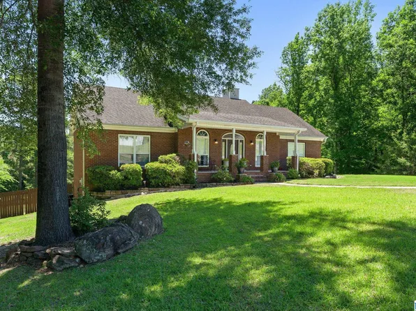 437 Magnolia Cir, Warrior, AL 35180
