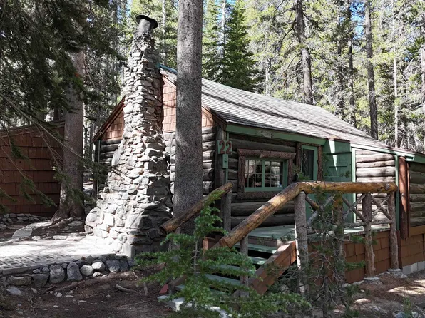 30 Lake Mary Loop Rd #22, Mammoth Lakes, CA 93546