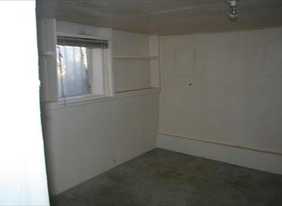 5th image of 1116 Romero St