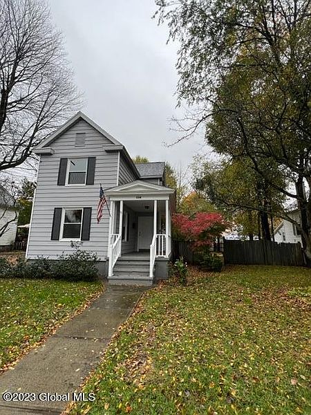 2nd image of 114 John Street